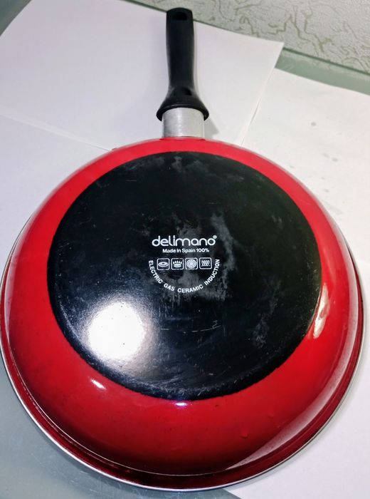 Сковорода Delimano