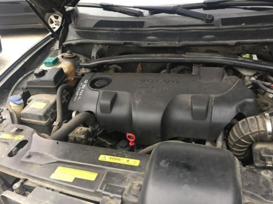 VOLVO XC 90 2.4 D5 E 2006 PARA PEÇAS