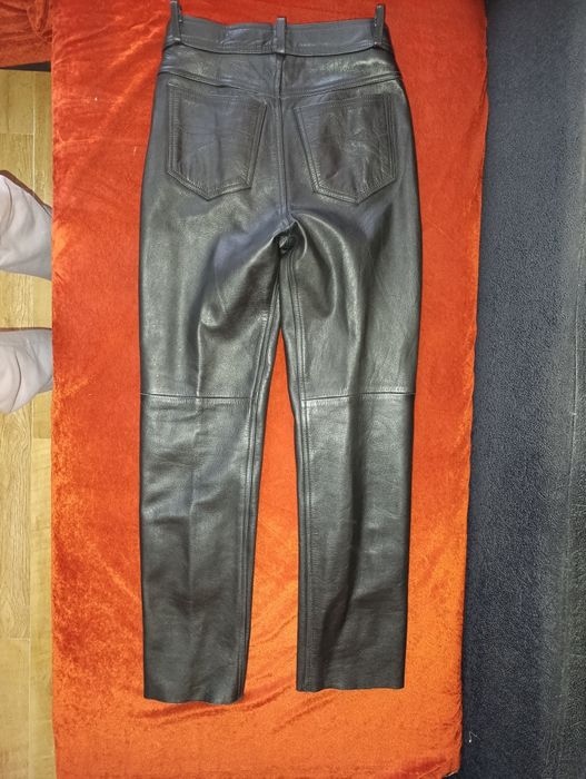 Продам мотоштани, мотокуртку, джинси шкіряні нові.