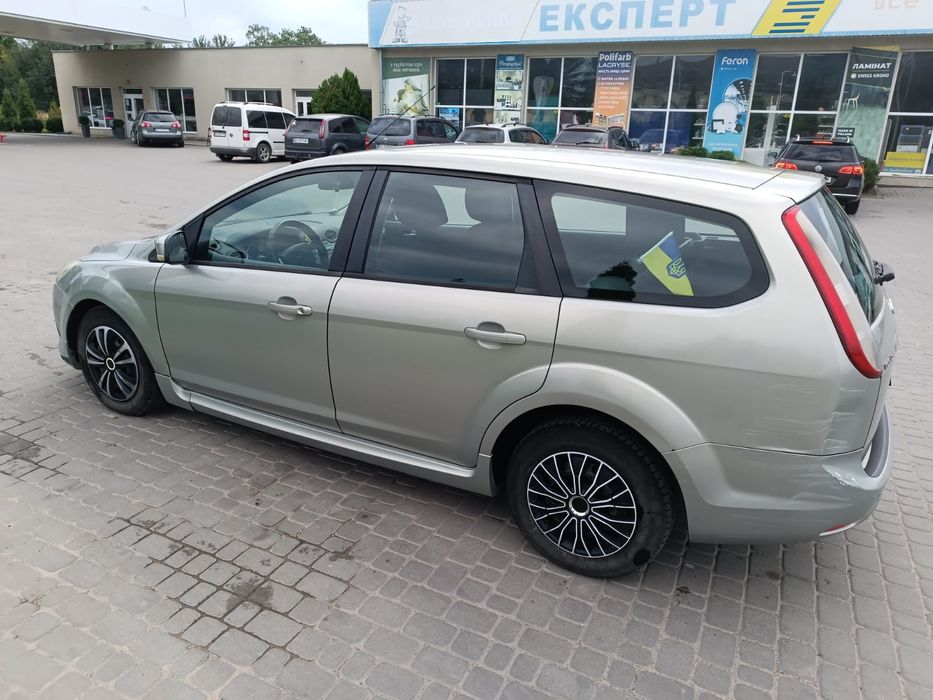 Автомобіль Ford Focus 2009