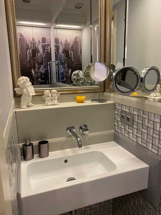 Продам 4 ком квартиру в клубном доме Рабочая Каверина Уральская