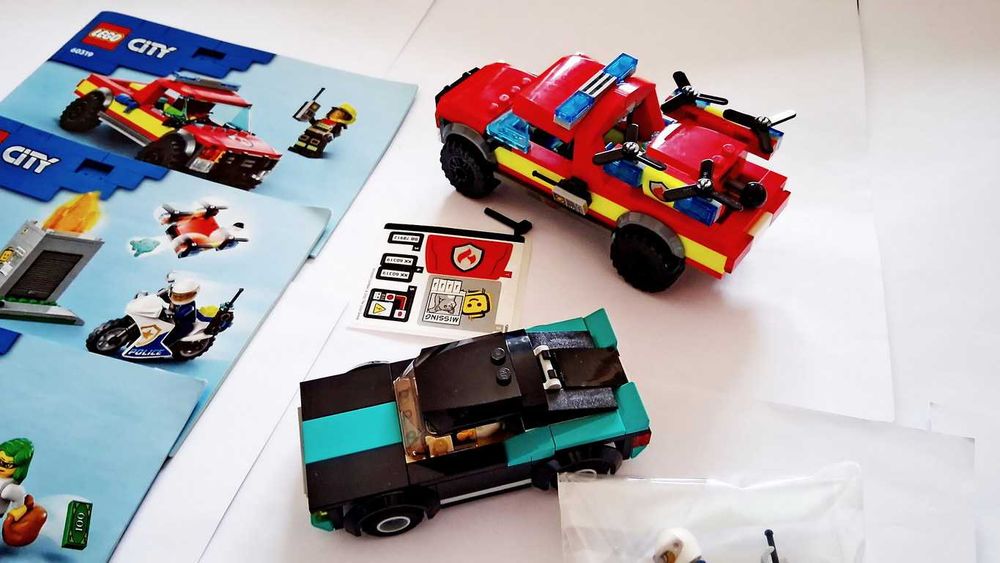 Lego City 60319 Fire Rescue & Police Chase em peças novas semi montado