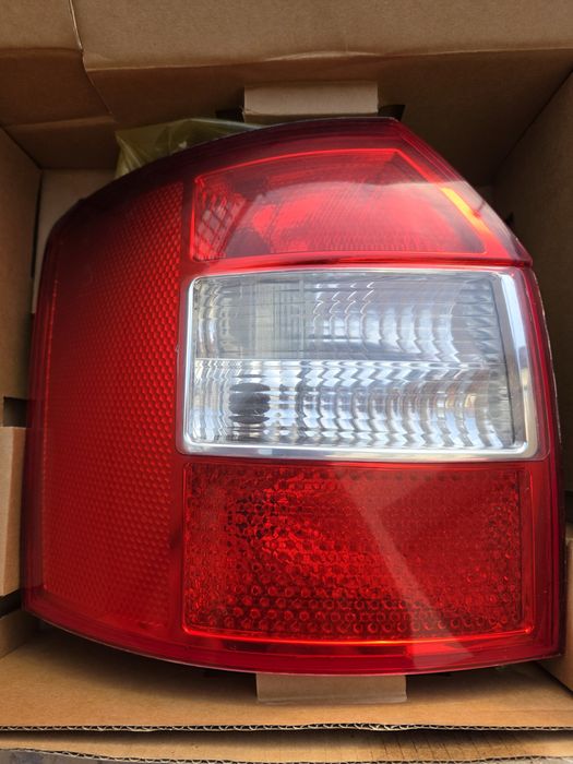Farolim Audi A4 B6 Avant