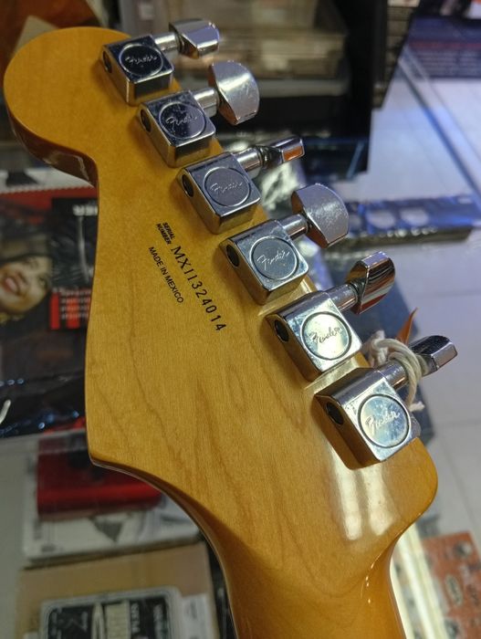 Fender Strat by Roland
