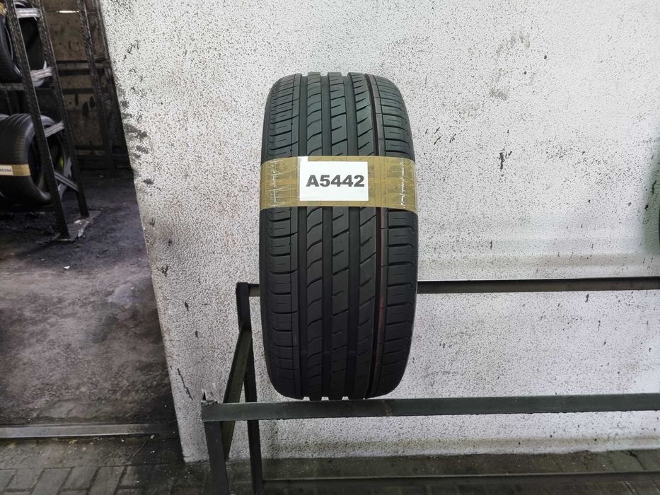 235/40zr19 96Y Nexen Nfera SU1 D.0424