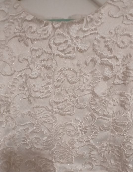Sukienka biała wizytowa r. 158