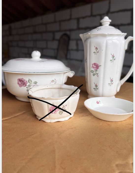 Набор винтажной фаянсовой посуды