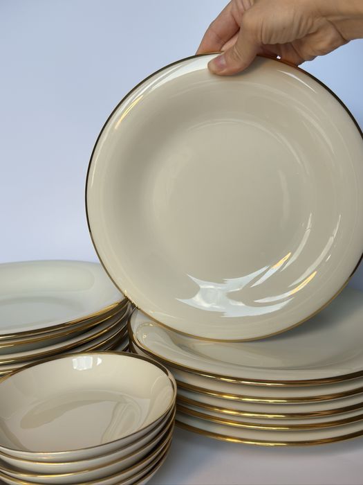 Hutschenreuther Hohenberg Germany – serwis obiadowy 18 el. porcelana