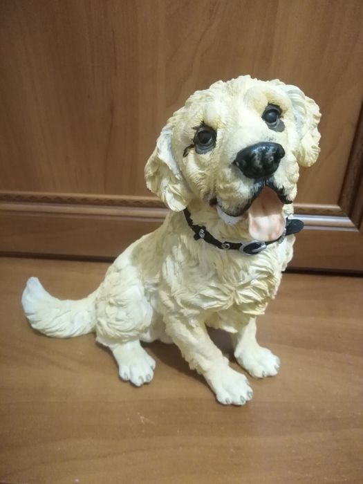 Статуетка  собака