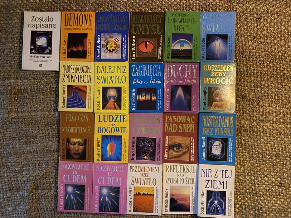 Zestaw książek ezoterycznych