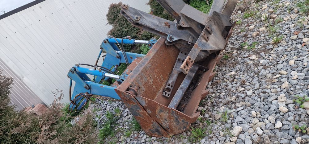 Погрузчит трактора МТЗ фронтальний