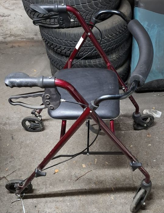 Sprzedam chodzik dla seniora