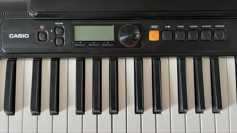 Синтезатор Casio CT-S200 новый