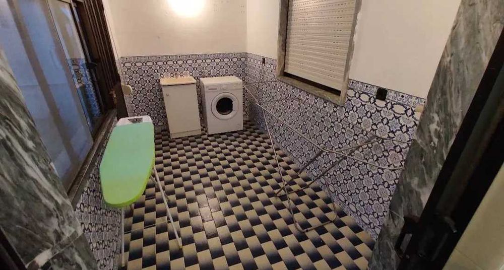 Quarto para arrendar perto da Makro