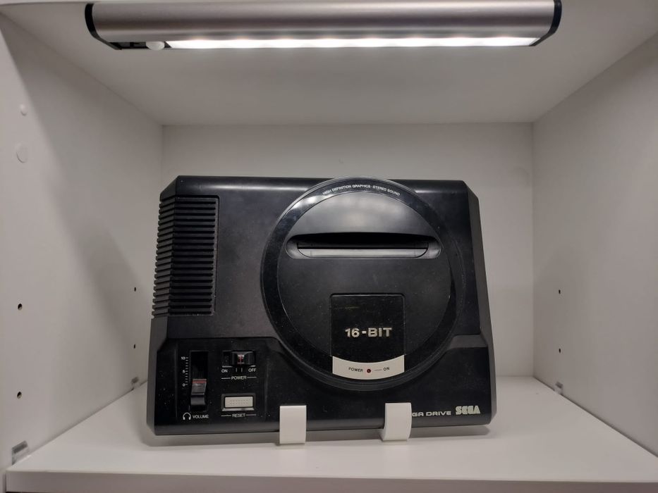 Vertical Stand for Consoles64585831369217121