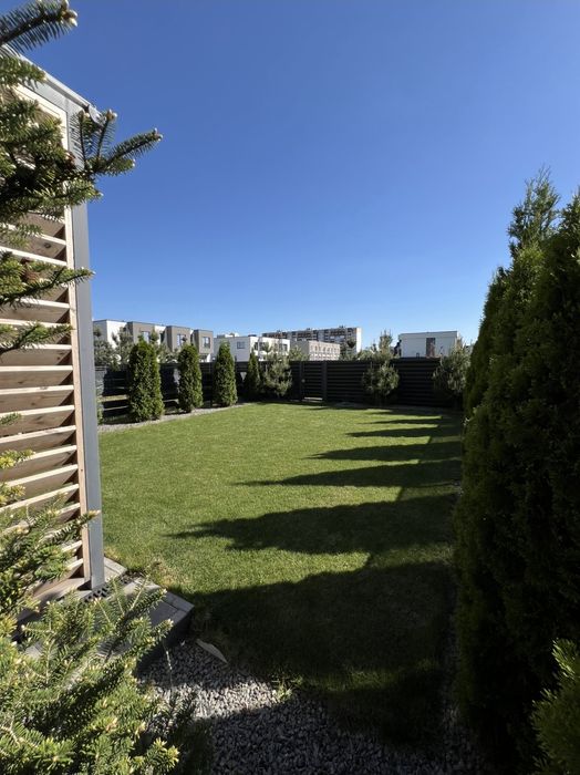 Продам таунхаус с ремонтом Золотые Ключи