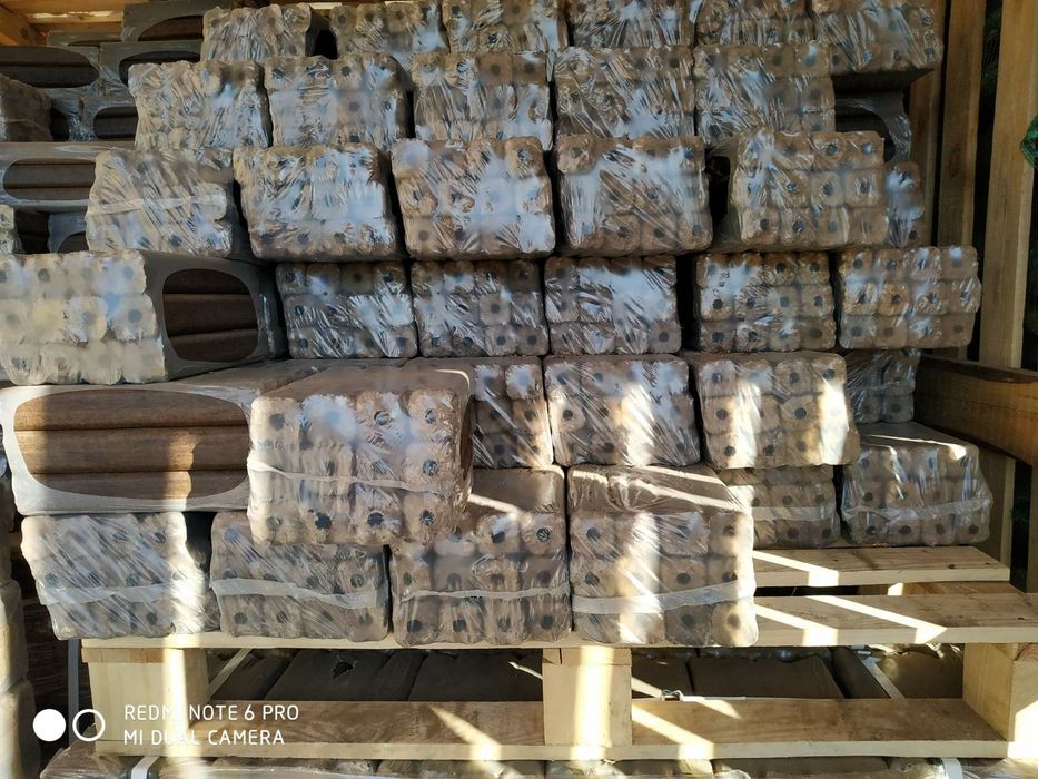 Брикети РУФ Вишгород Купить Пелети  Дуб дрова Брикети Київ Купить Руф