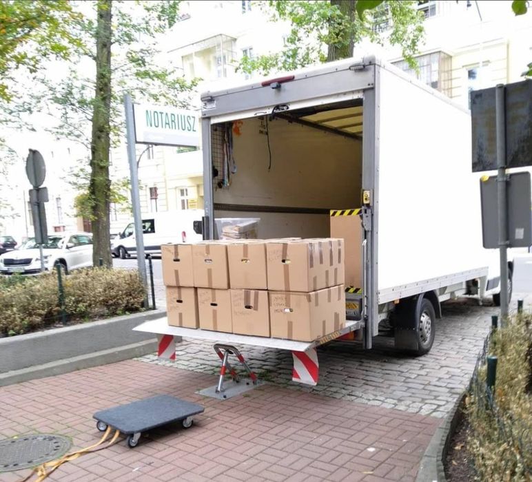 TANIO Transport PRZEPROWADZKI Bagażówka Auto z Windą TORUŃ
