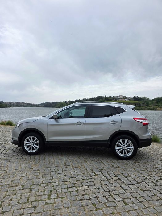 Nissan Qashqai 1.5 dCi N-Connecta J18+Led  2016 164.435km