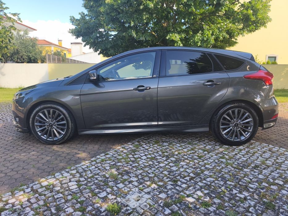 Ford focus 1.5 (Gasóleo) versão ST-Line