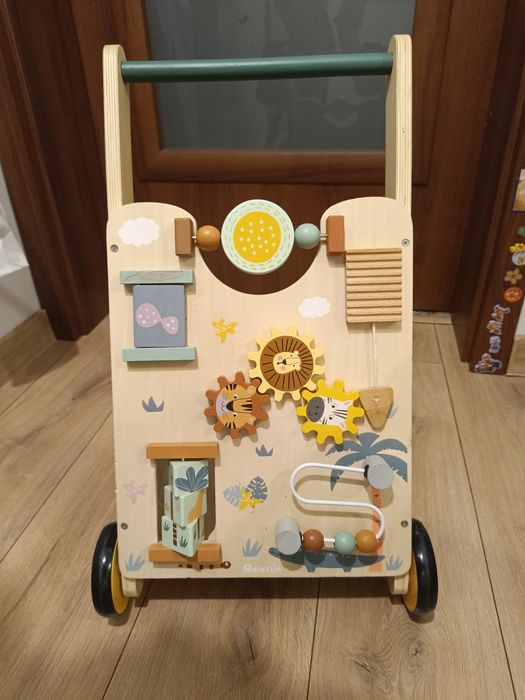 Jeździk pchacz dla dzieci