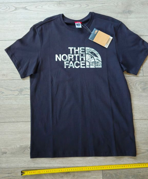 Nowa koszulka the north face rozmiar M czarna z metką