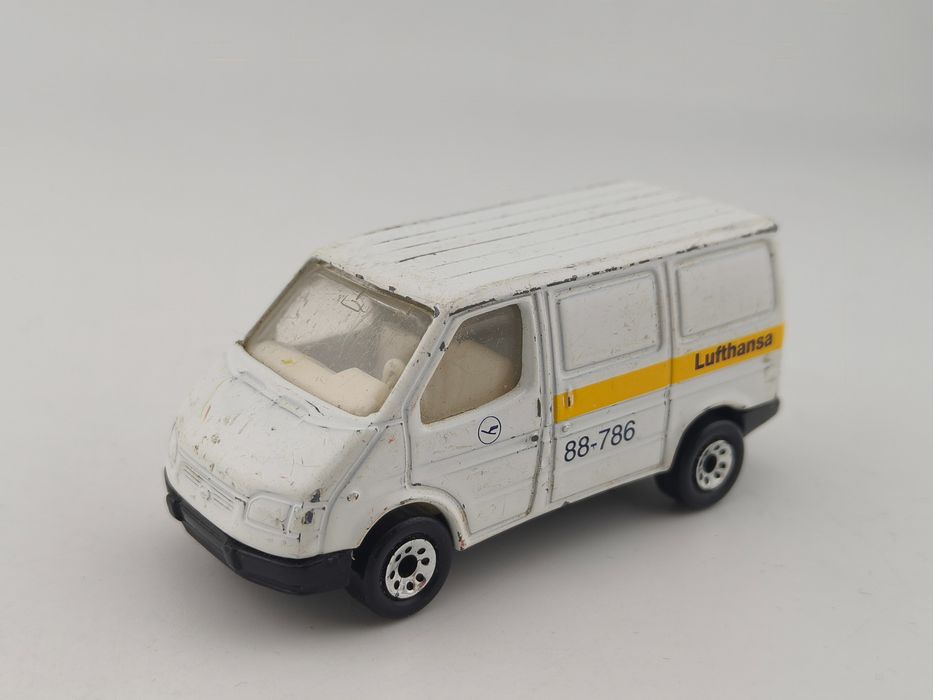 Matchbox Ford Transit Lufthansa