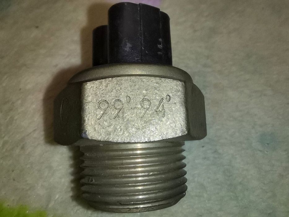 Датчик включения вентилятора радиатора ТМ108 ВАЗ 2108-2109 99-94 Калуг