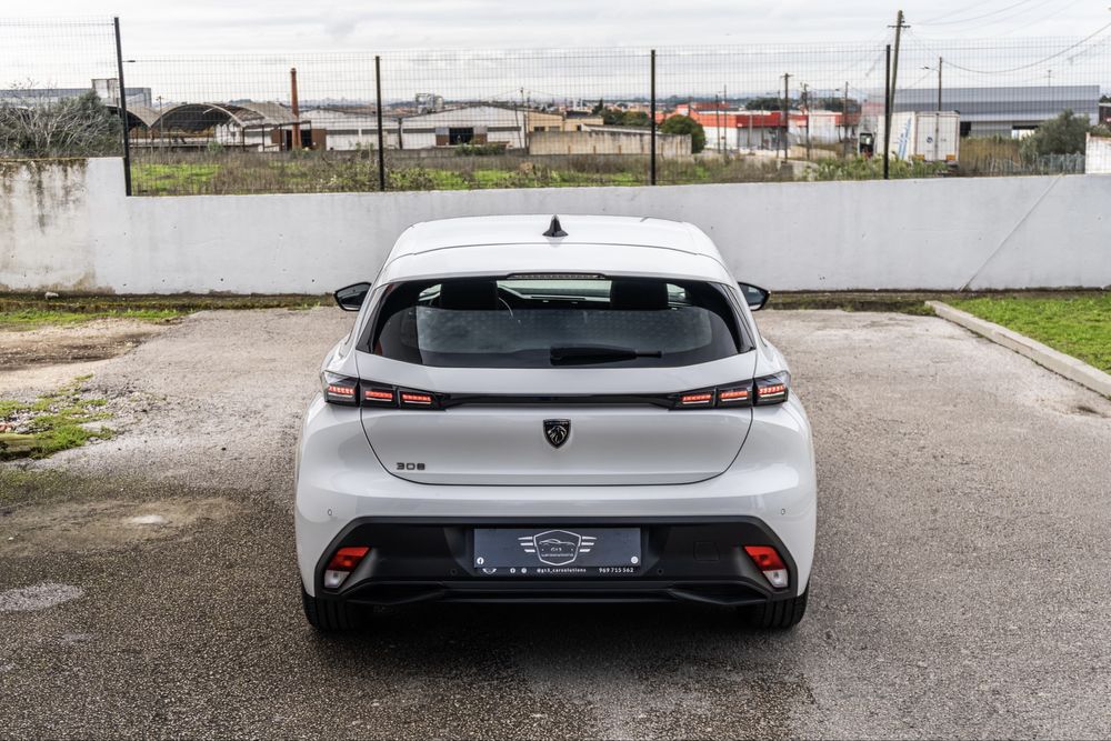 Peugeot 308 1.5 HDI BlueHdi Active Pack (desde 260€/mês financiamento)