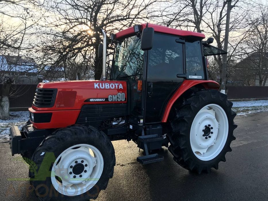 Kubota GM90 трактор