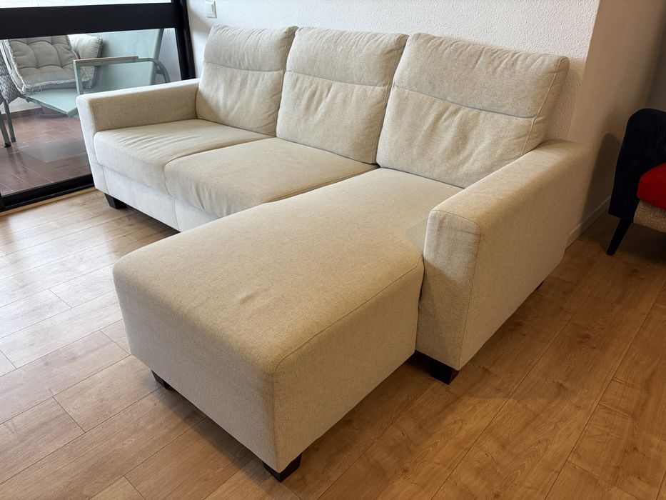 Vendo sofá 3 lugares