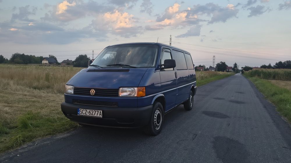 Ładne T4 1,9 TD, drzwi skrzydłka, bez rdzy