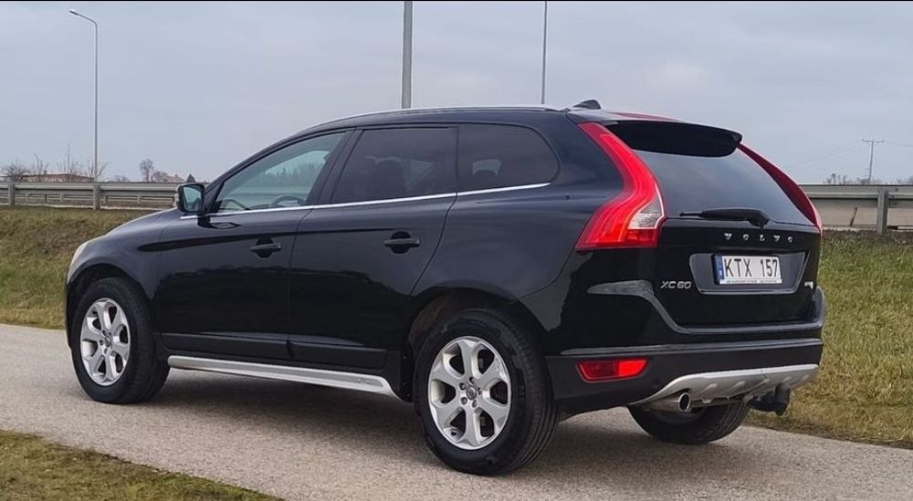 Продам Volvo XC60 2,4 Diesel  у хорошому стані