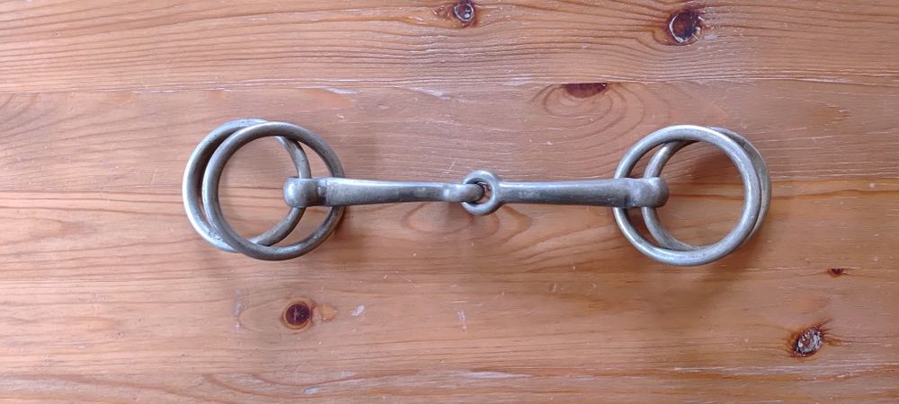 Wędzidło Końskie, Mosiądz