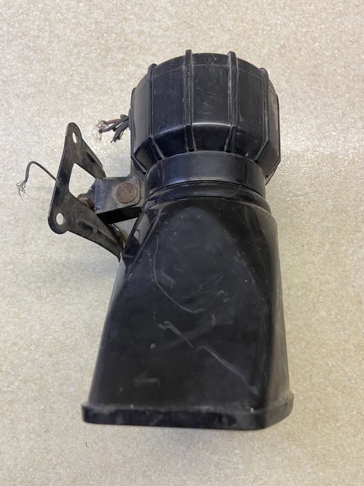 Рупор колокол автомобильный