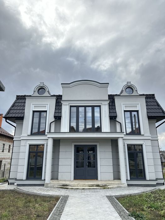 Продаж преміального будинку