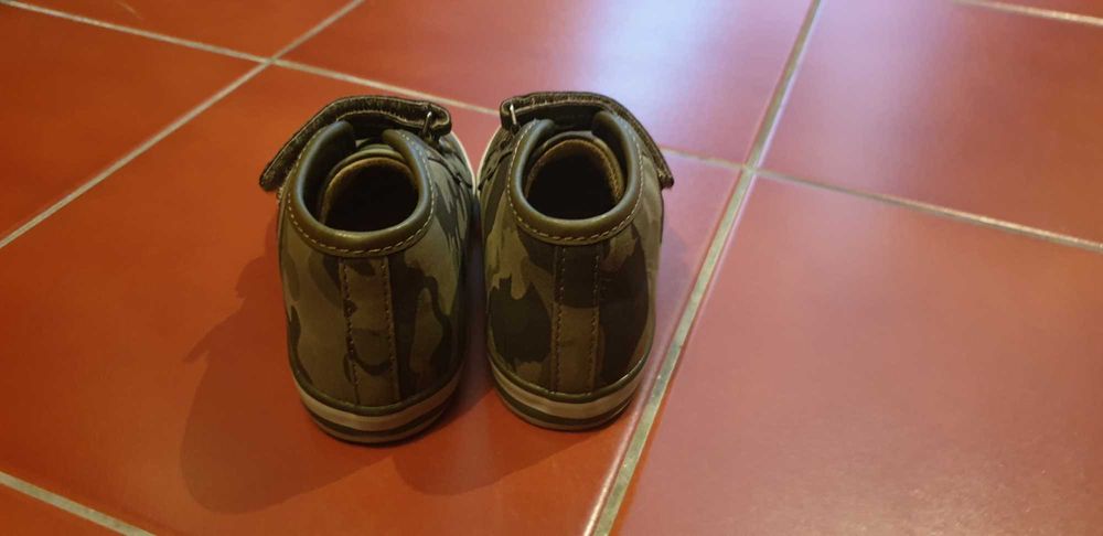 Sapatilhas Chicco T23 Novas