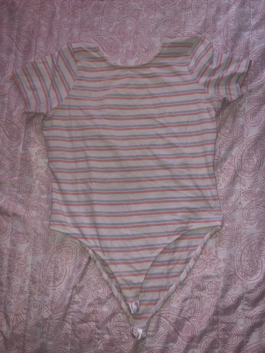 Vendo body’s tamanho L