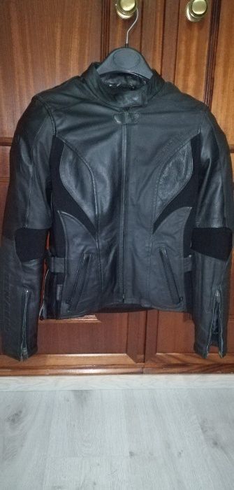 Blusão Moto em Pele para senhora