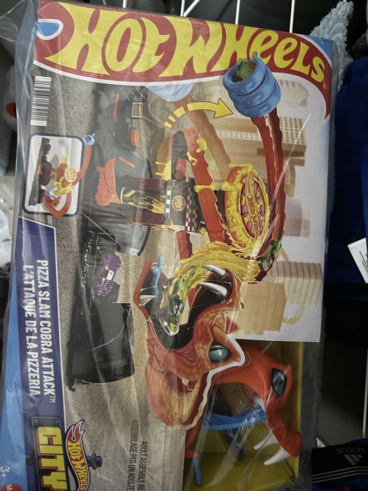 Hot Wheels Pizza Slam Attack