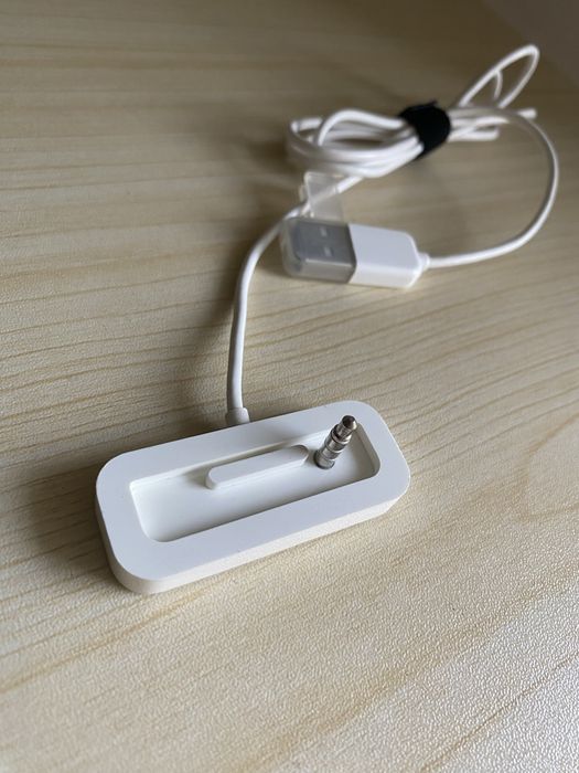 iPod Shuffle silver 1 Gb 2nd geração