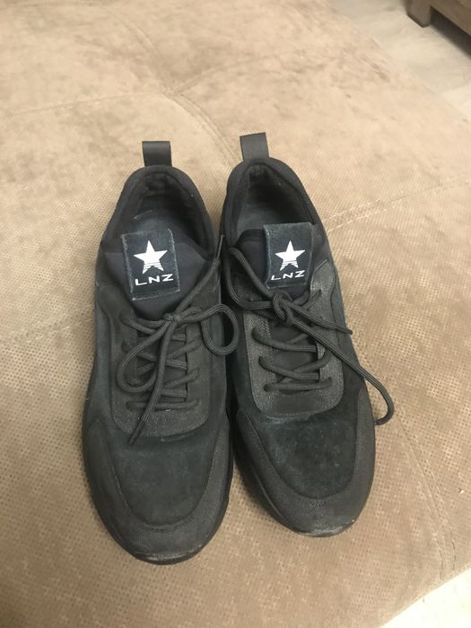 Кросівки на утепленні