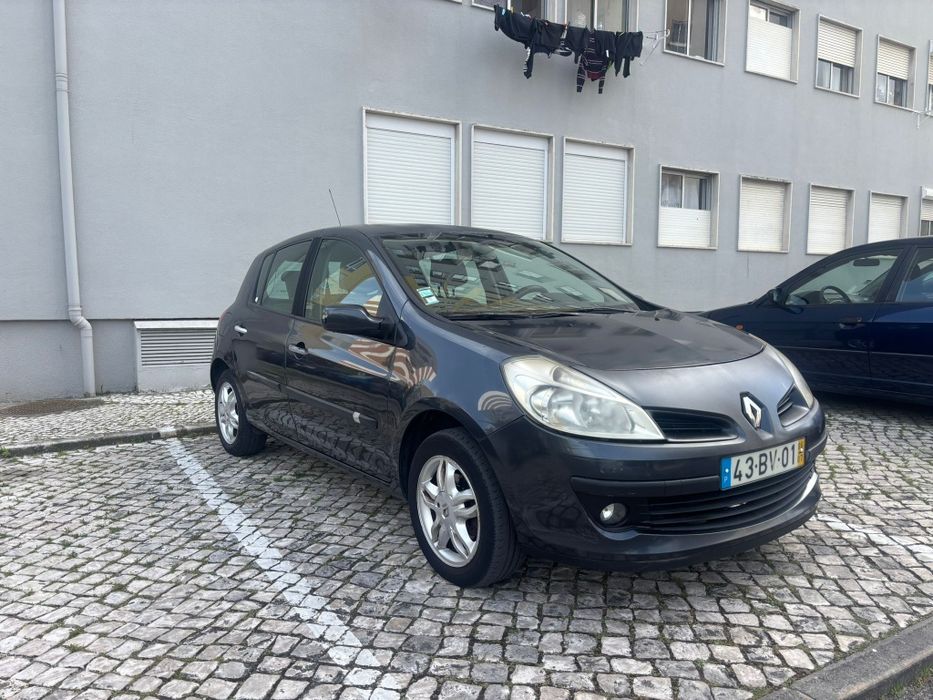 Renault clio 1.2  2006