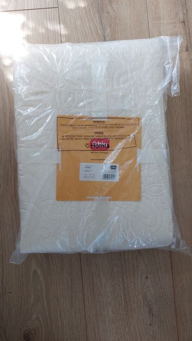 Nowa narzuta kremowa Throw Homla 220x240 cm