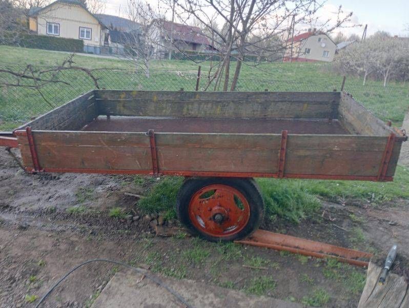 Sprzedam wóz do ciągnika