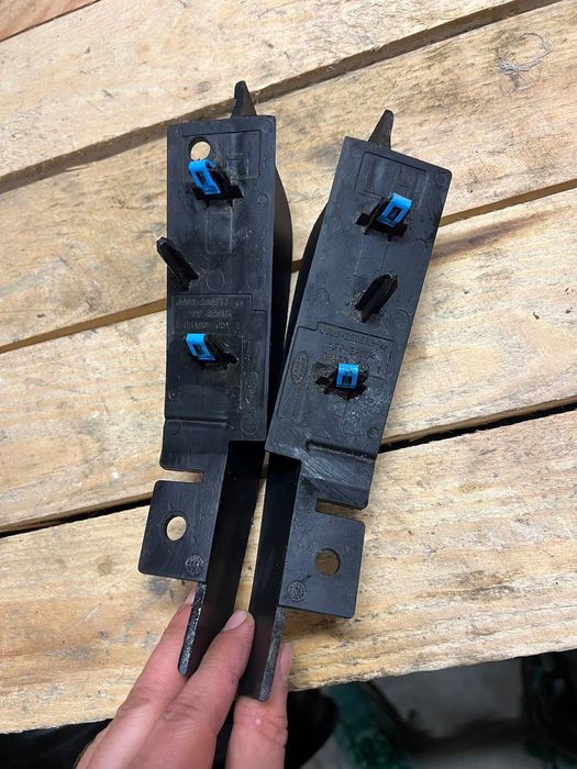 Бризговики на пороги Ягуар I-pace х590