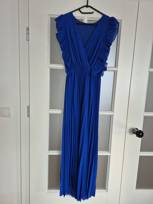 Sukienka maxi plisowana