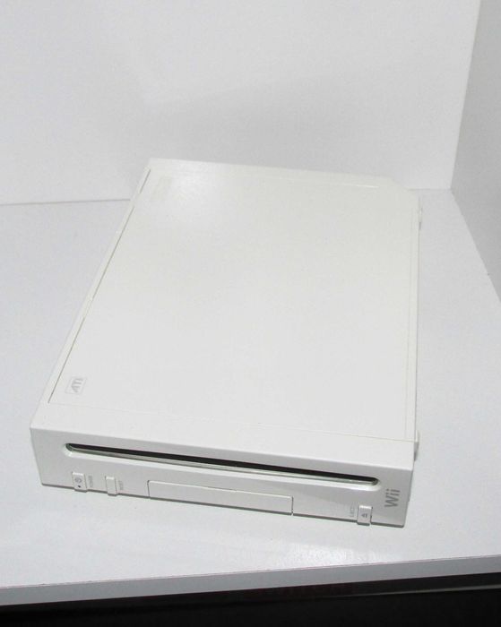 Nintendo Wii (sem cabos ou acessorios)