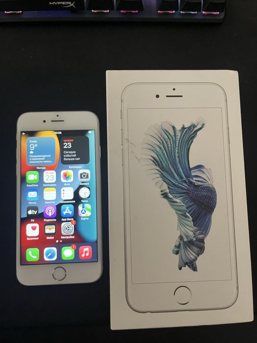 Продам iPhone 6s 16 гб