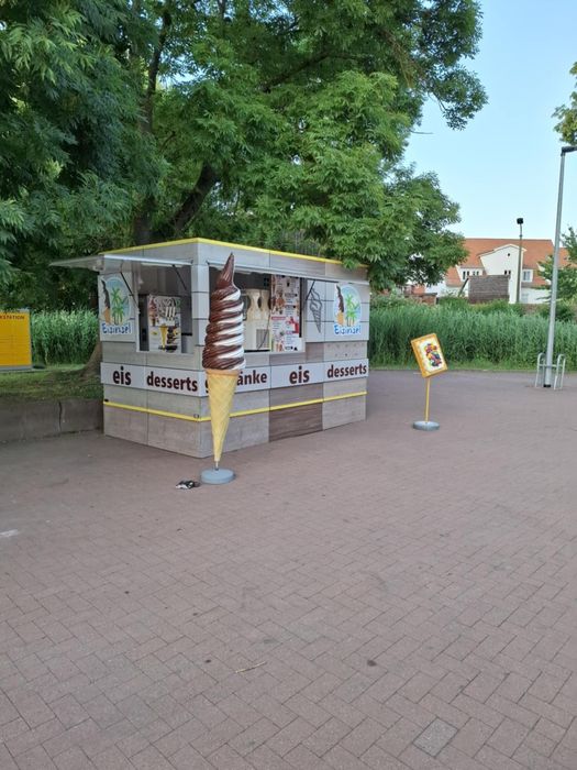 Przyczepa gastronomiczna lody gofry